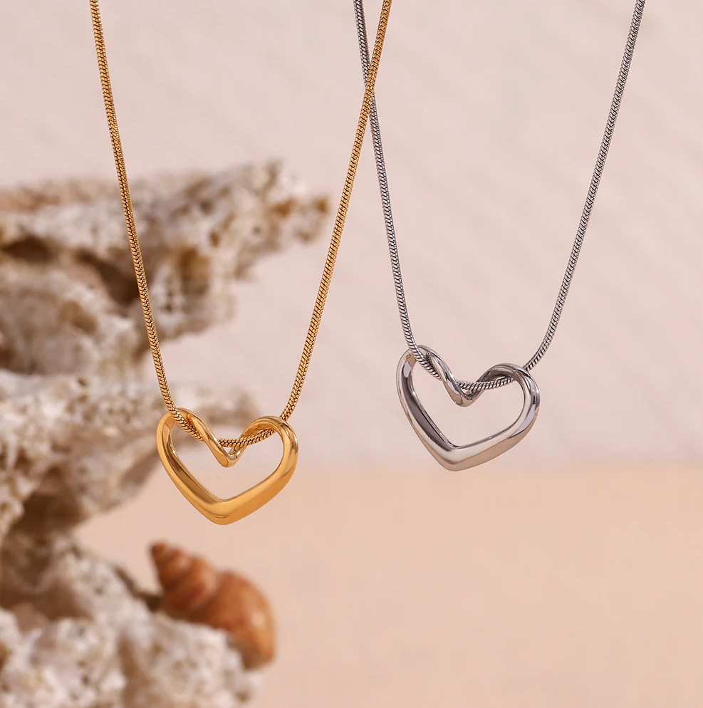 Alternative Heart Pendant Necklace