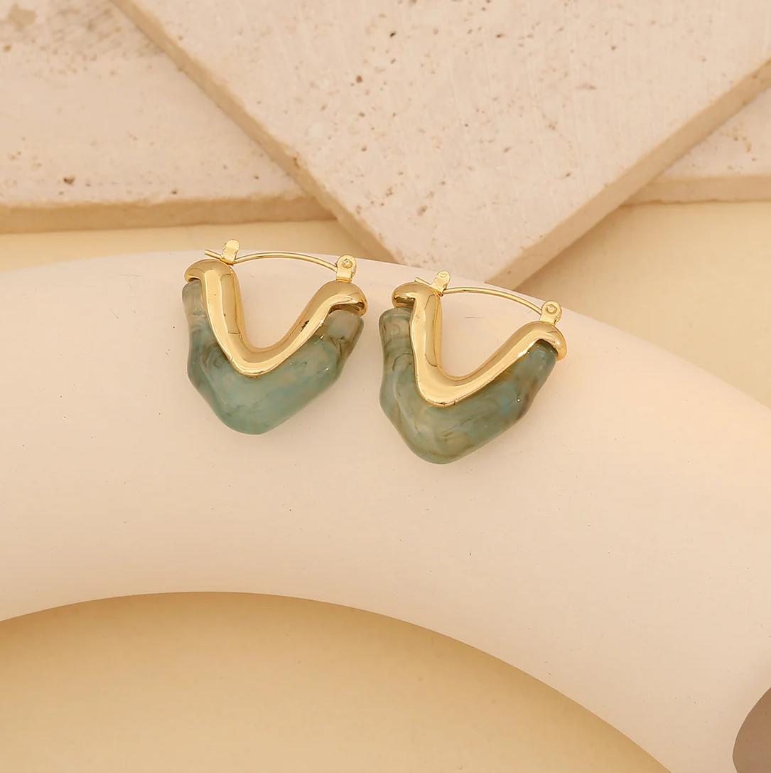 Earthy U-Shape Earrings