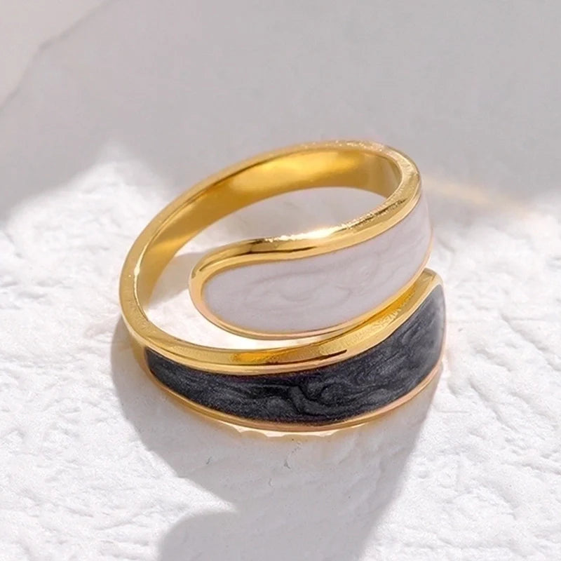 Swirl Enamel Wrap Ring