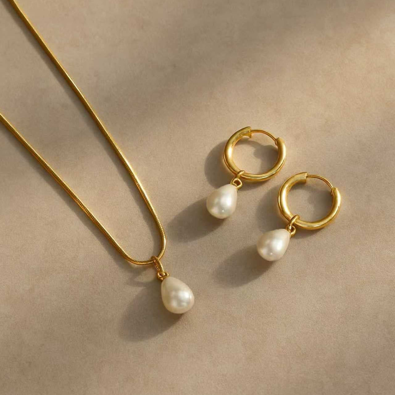 The Soft Girl Pearl Set